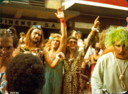 1982_02