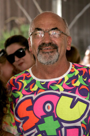 2008_044