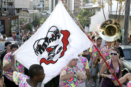 2008_201